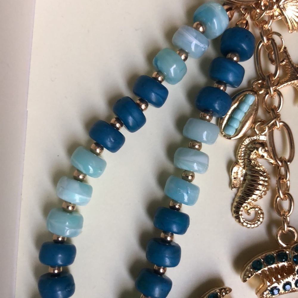 nOir Jewelry Teal & Aqua Crab Beaded Keychain Bag Charm - Picture 4 of 7